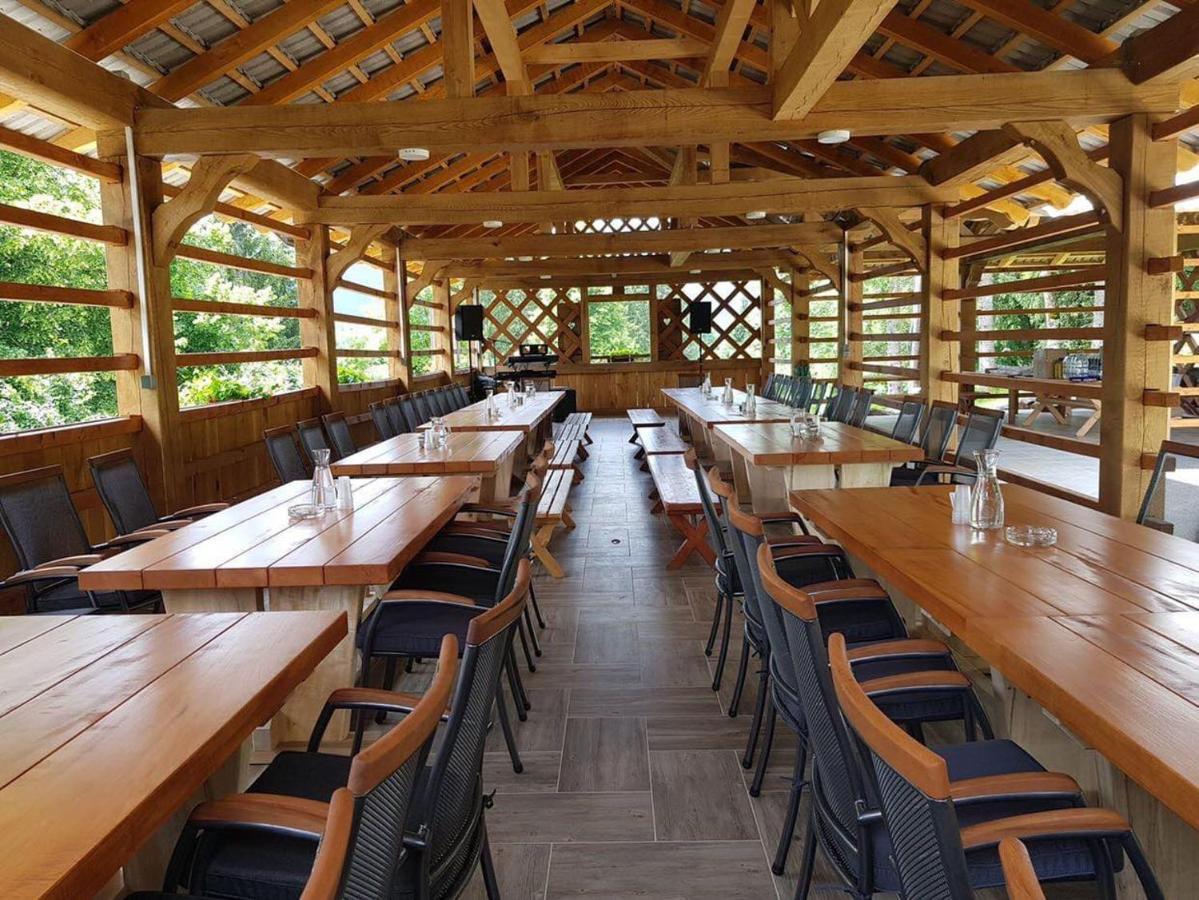 ホテル Ranch Marina Koce エクステリア 写真